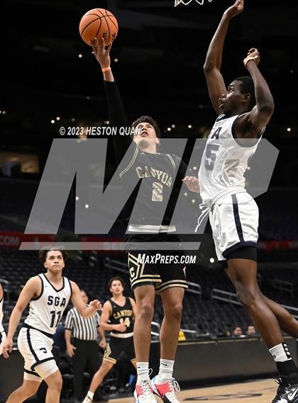 Thumbnail 3 in San Gabriel Academy vs. Canyon photogallery.