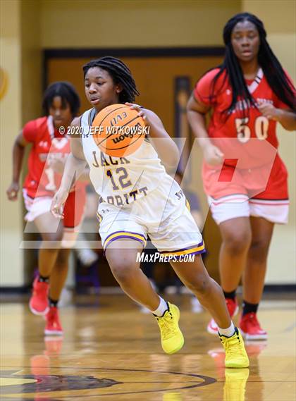 Thumbnail 2 in Seventy-First @ Jack Britt (SAC Conference Championship) photogallery.