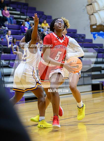 Thumbnail 3 in Seventy-First @ Jack Britt (SAC Conference Championship) photogallery.