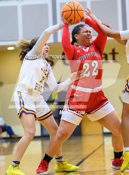Thumbnail 2 in Seventy-First @ Jack Britt (SAC Conference Championship) photogallery.