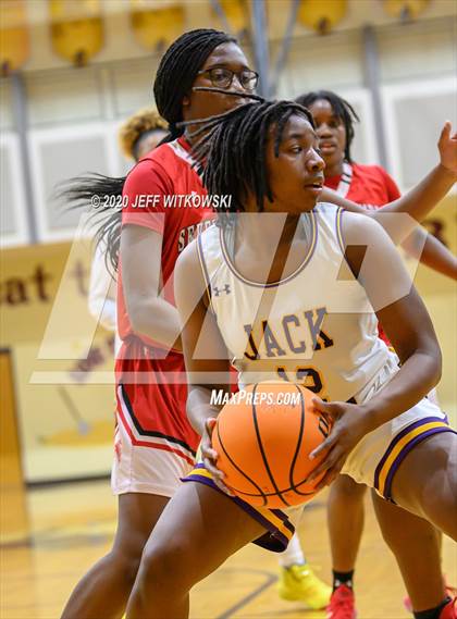 Thumbnail 1 in Seventy-First @ Jack Britt (SAC Conference Championship) photogallery.