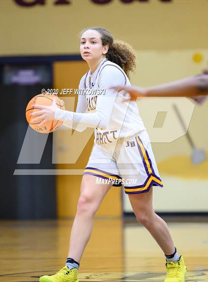 Thumbnail 2 in Seventy-First @ Jack Britt (SAC Conference Championship) photogallery.