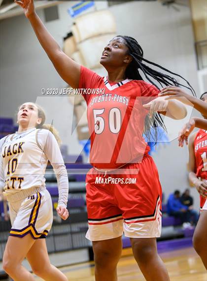 Thumbnail 2 in Seventy-First @ Jack Britt (SAC Conference Championship) photogallery.
