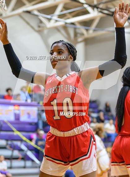 Thumbnail 3 in Seventy-First @ Jack Britt (SAC Conference Championship) photogallery.