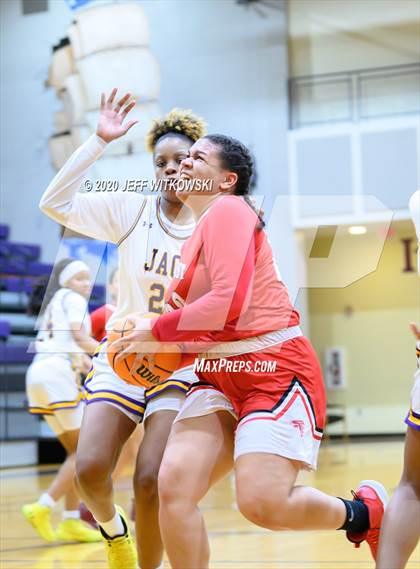 Thumbnail 2 in Seventy-First @ Jack Britt (SAC Conference Championship) photogallery.