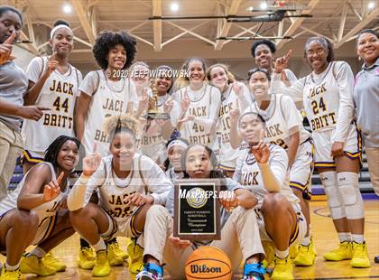 Thumbnail 1 in Seventy-First @ Jack Britt (SAC Conference Championship) photogallery.