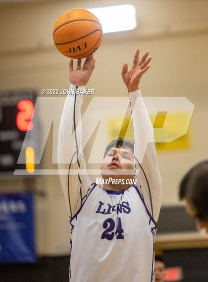 Thumbnail 2 in Yerington vs. Churchill County (Serpent Classic) photogallery.