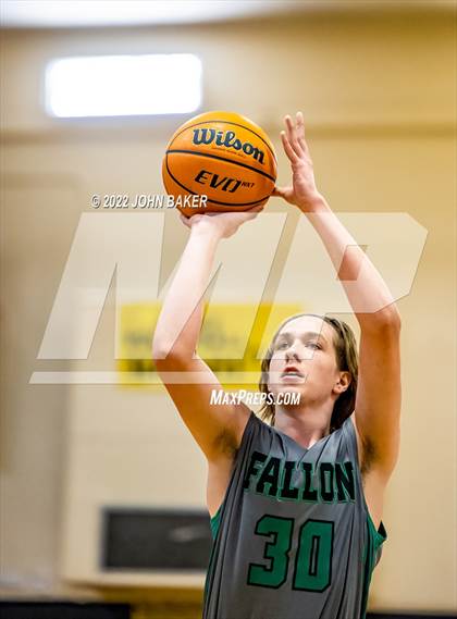 Thumbnail 3 in Yerington vs. Churchill County (Serpent Classic) photogallery.