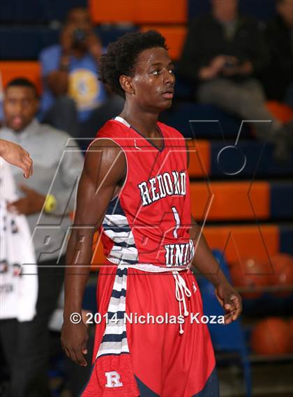 Thumbnail 3 in Redondo Union vs. Putnam City West (Tarkanian Classic) photogallery.