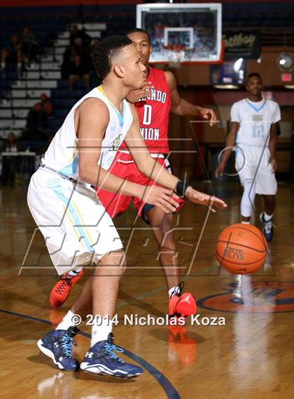 Thumbnail 2 in Redondo Union vs. Putnam City West (Tarkanian Classic) photogallery.