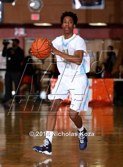 Thumbnail 3 in Redondo Union vs. Putnam City West (Tarkanian Classic) photogallery.