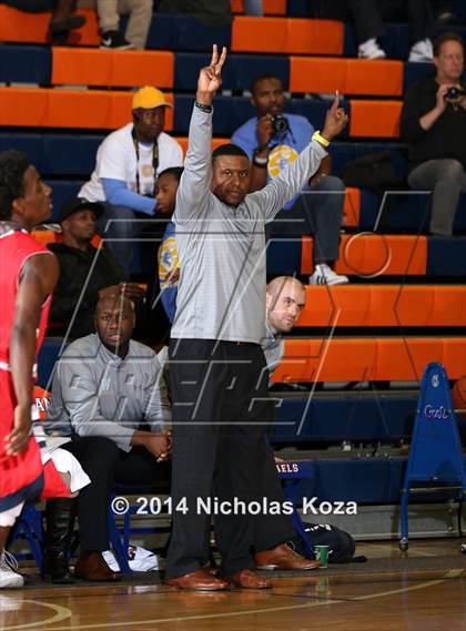 Thumbnail 2 in Redondo Union vs. Putnam City West (Tarkanian Classic) photogallery.