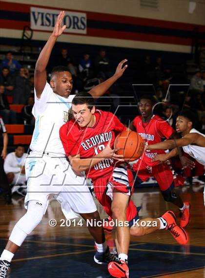 Thumbnail 2 in Redondo Union vs. Putnam City West (Tarkanian Classic) photogallery.