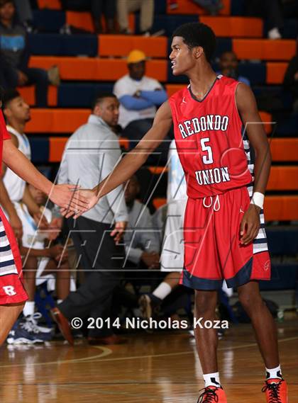 Thumbnail 3 in Redondo Union vs. Putnam City West (Tarkanian Classic) photogallery.