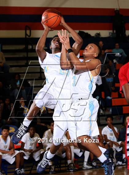 Thumbnail 1 in Redondo Union vs. Putnam City West (Tarkanian Classic) photogallery.