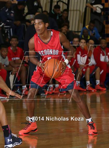 Thumbnail 1 in Redondo Union vs. Putnam City West (Tarkanian Classic) photogallery.