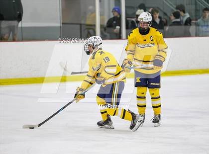 Thumbnail 3 in Xaverian Brothers @ Duxbury photogallery.