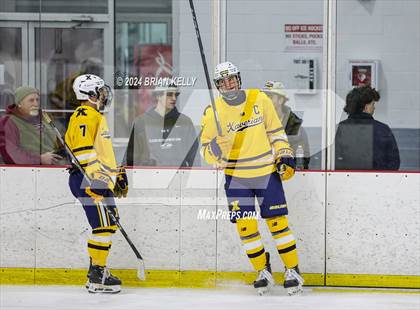 Thumbnail 2 in Xaverian Brothers @ Duxbury photogallery.