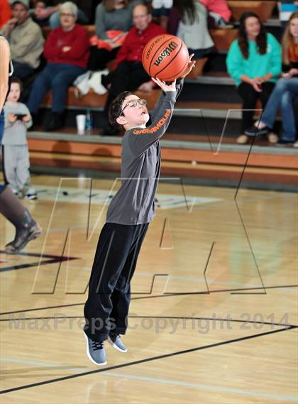 Thumbnail 2 in Campbell County @ Maryville (Renasant Bank Christmas Tournament) photogallery.