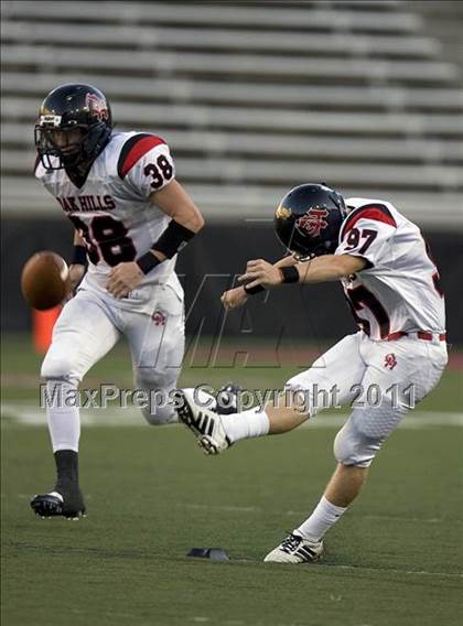 Thumbnail 2 in Oak Hills vs. Anderson (Skyline Crosstown Showdown) photogallery.