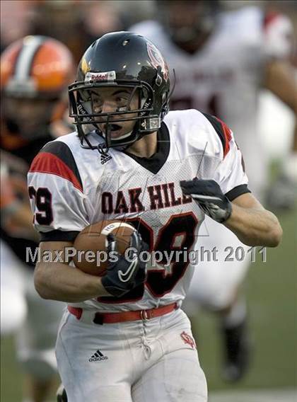 Thumbnail 2 in Oak Hills vs. Anderson (Skyline Crosstown Showdown) photogallery.