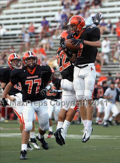 Thumbnail 3 in Oak Hills vs. Anderson (Skyline Crosstown Showdown) photogallery.