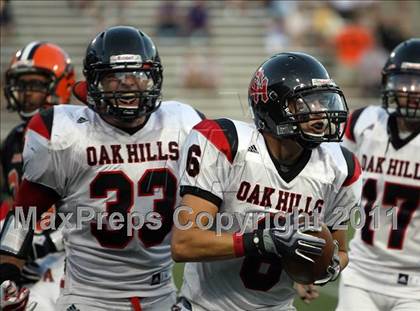 Thumbnail 2 in Oak Hills vs. Anderson (Skyline Crosstown Showdown) photogallery.