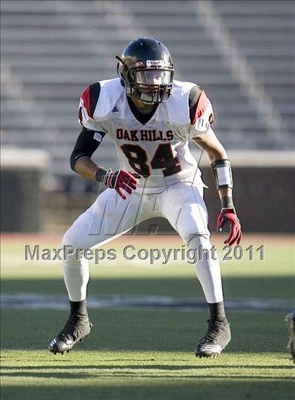 Thumbnail 2 in Oak Hills vs. Anderson (Skyline Crosstown Showdown) photogallery.