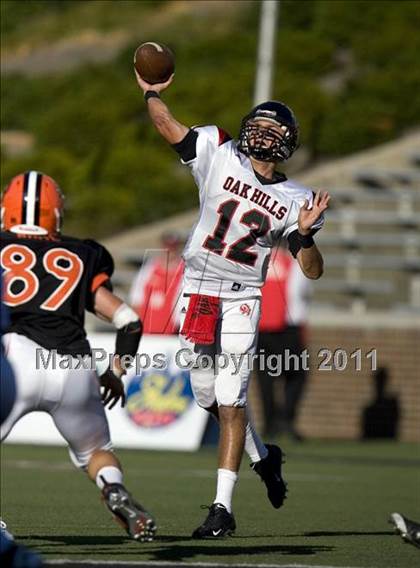 Thumbnail 2 in Oak Hills vs. Anderson (Skyline Crosstown Showdown) photogallery.
