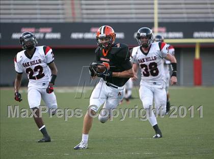 Thumbnail 2 in Oak Hills vs. Anderson (Skyline Crosstown Showdown) photogallery.