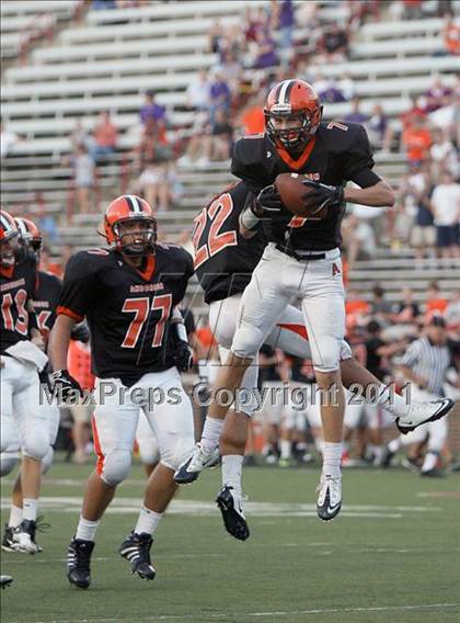 Thumbnail 2 in Oak Hills vs. Anderson (Skyline Crosstown Showdown) photogallery.