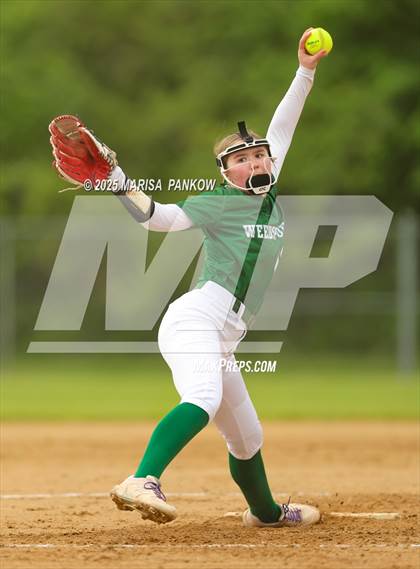 Thumbnail 3 in Bishop Grimes vs Weedsport photogallery.