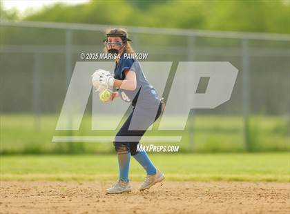 Thumbnail 3 in Bishop Grimes vs Weedsport photogallery.