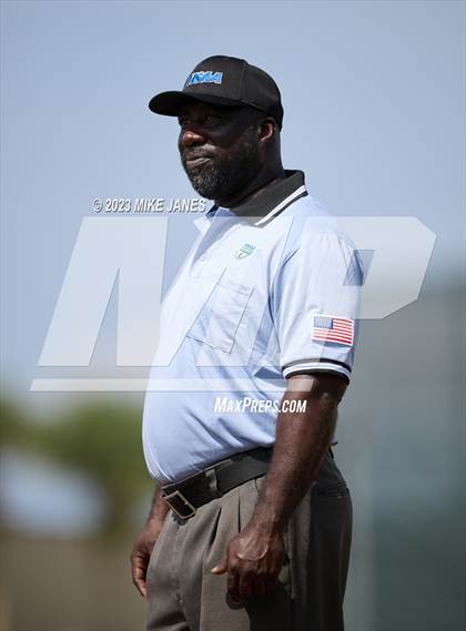 Thumbnail 2 in Berean Christian vs Palm Beach Lakes (Roger Dean Stadium) photogallery.