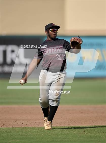 Thumbnail 3 in Berean Christian vs Palm Beach Lakes (Roger Dean Stadium) photogallery.