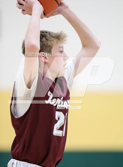 Thumbnail 2 in Berthoud @ Falcon photogallery.