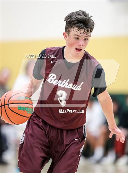 Thumbnail 2 in Berthoud @ Falcon photogallery.
