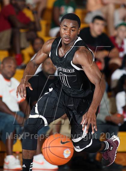 Thumbnail 2 in Sunrise Christian Academy vs. Brewster Academy (City of Palms Classic) photogallery.