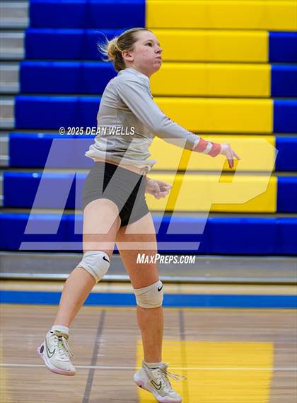 Thumbnail 2 in River Valley @ Kingman photogallery.