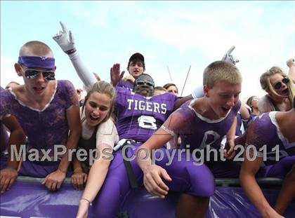 Thumbnail 2 in Oscar Smith vs. Pickerington Central (Kirk Herbstreit National Kickoff Classic) photogallery.