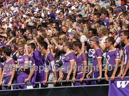 Thumbnail 3 in Oscar Smith vs. Pickerington Central (Kirk Herbstreit National Kickoff Classic) photogallery.