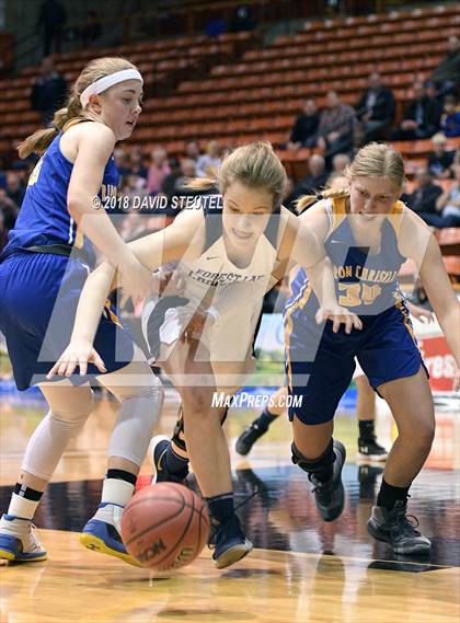 Thumbnail 1 in Forest Lake Christian vs. Ripon Christian (CIF SJS D6 Final) photogallery.
