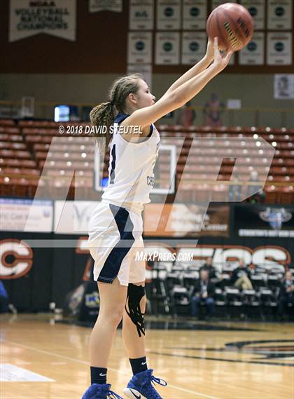 Thumbnail 3 in Forest Lake Christian vs. Ripon Christian (CIF SJS D6 Final) photogallery.