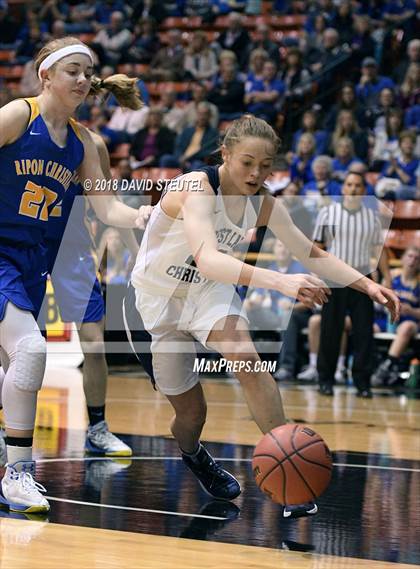 Thumbnail 3 in Forest Lake Christian vs. Ripon Christian (CIF SJS D6 Final) photogallery.