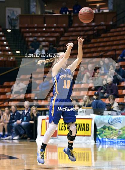 Thumbnail 2 in Forest Lake Christian vs. Ripon Christian (CIF SJS D6 Final) photogallery.