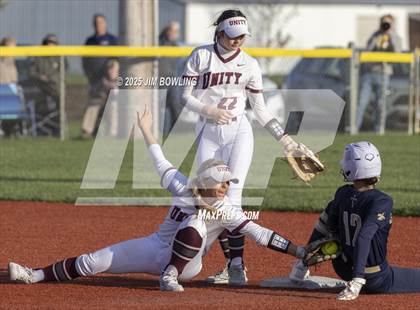 Thumbnail 2 in Bloomington Central Catholic @ Tolono Unity photogallery.