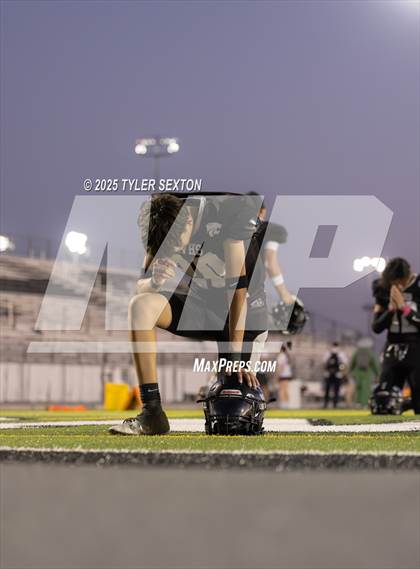 Thumbnail 1 in JV: Walden Grove @ Mountain View photogallery.