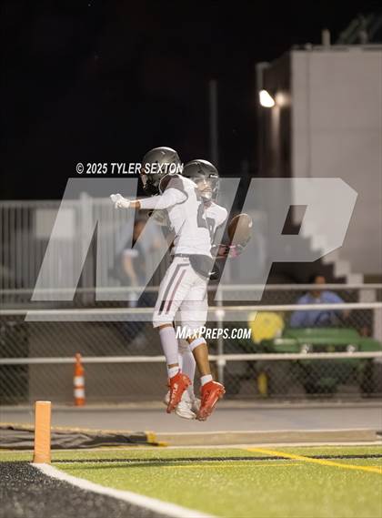 Thumbnail 3 in JV: Walden Grove @ Mountain View photogallery.