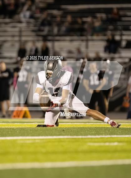 Thumbnail 1 in JV: Walden Grove @ Mountain View photogallery.