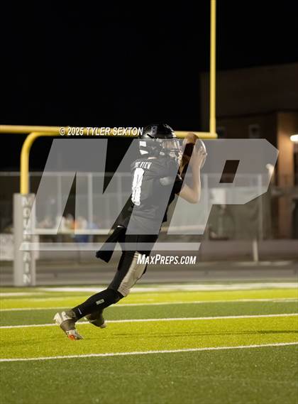 Thumbnail 2 in JV: Walden Grove @ Mountain View photogallery.